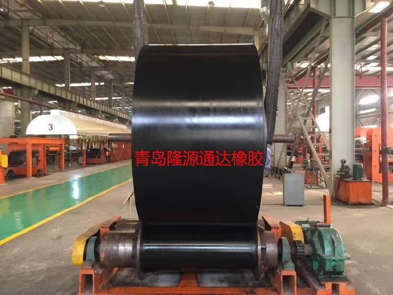 <b>輸送帶的接頭是非常關(guān)鍵的一個(gè)準(zhǔn)備環(huán)節(jié)。接頭</b>